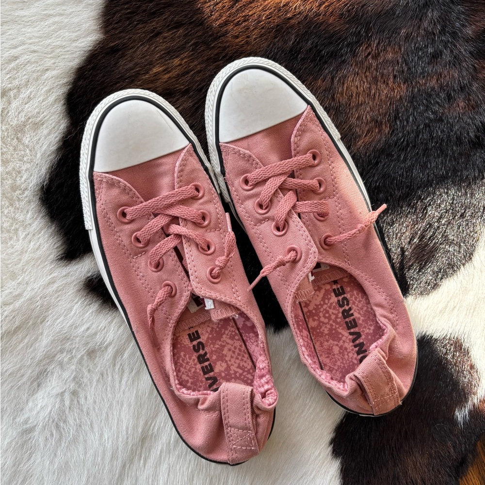 Converse Women’s Sneakers in Rose Pink